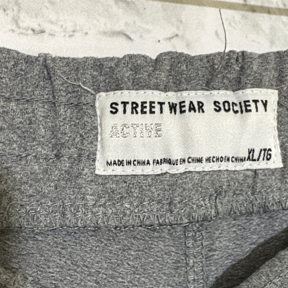 Streetwear Society women’s grey drawstring Joggers, size extra large - Picture 2 of 7